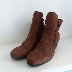 Arche ankle boots